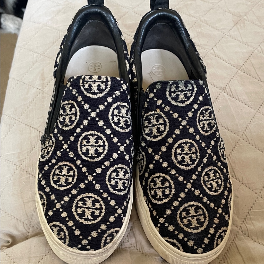 Tory Burch Logo Slip Ons Size 7 In Black Excellent Used Condition.